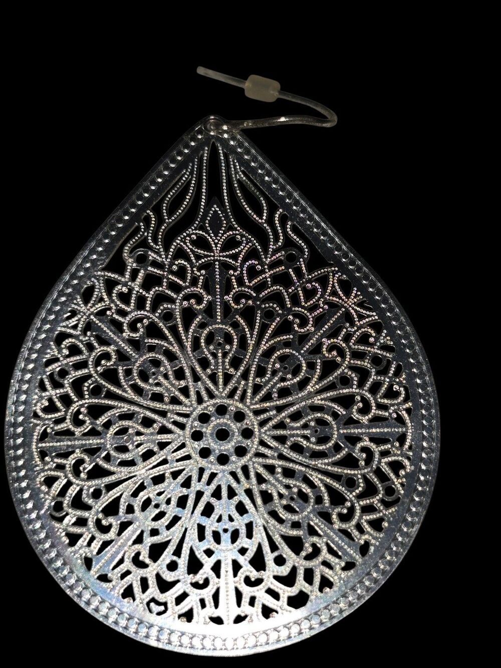 Filligee Laser Cut Earrings Lightweigh Silver Color Ornate Jewelry Gift NEW - Picture 3 of 3